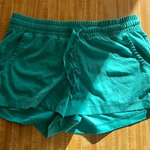 Running shorts